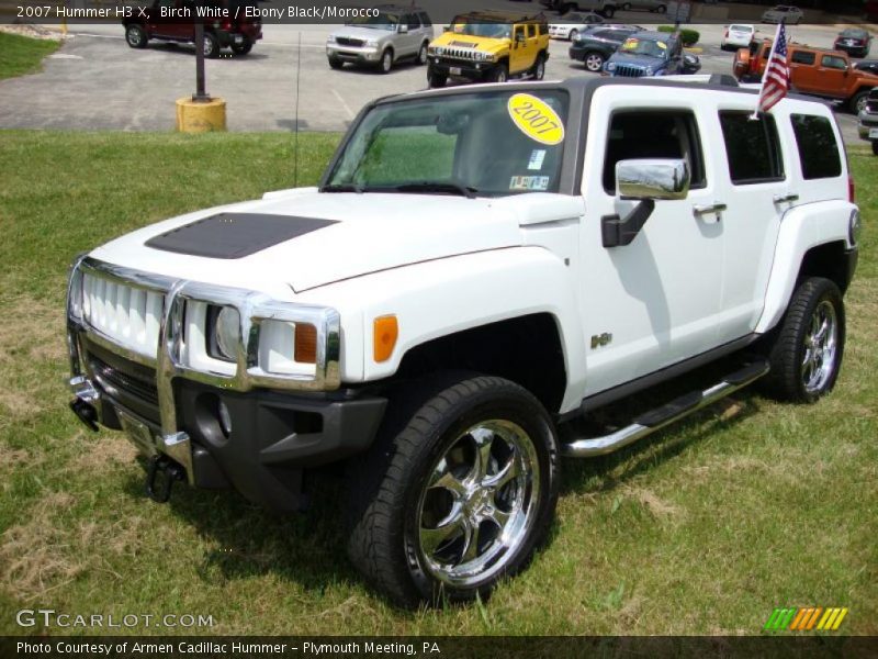 Birch White / Ebony Black/Morocco 2007 Hummer H3 X