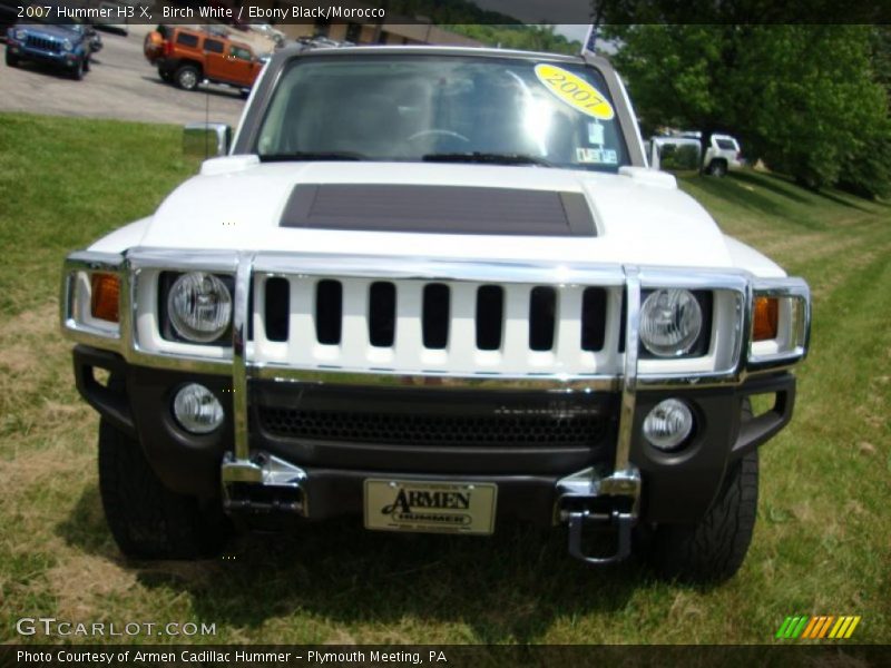 Birch White / Ebony Black/Morocco 2007 Hummer H3 X