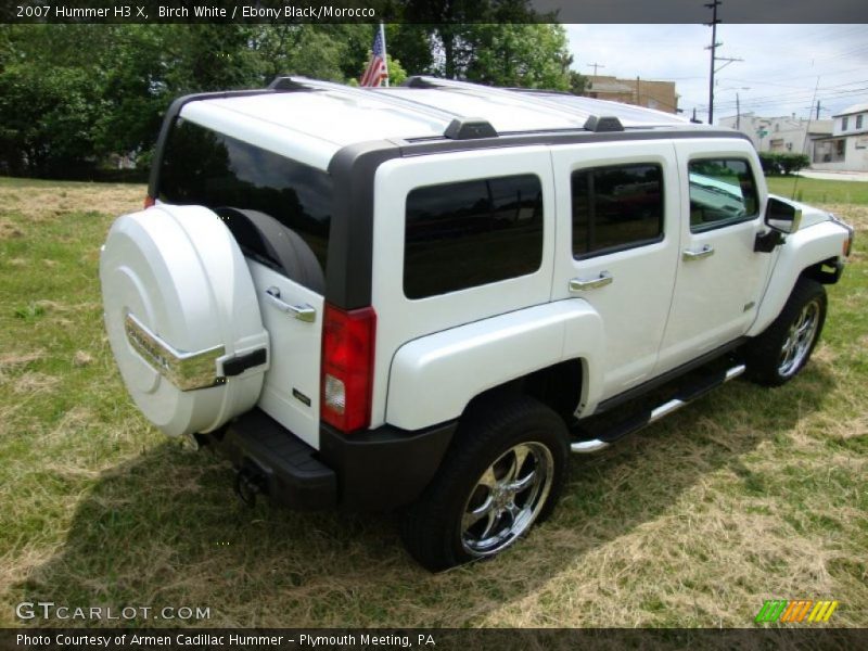 Birch White / Ebony Black/Morocco 2007 Hummer H3 X