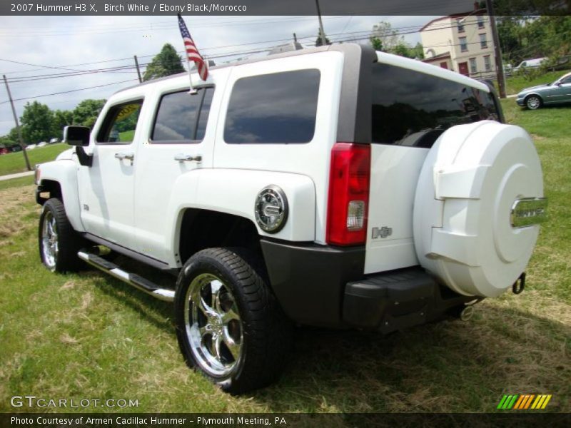 Birch White / Ebony Black/Morocco 2007 Hummer H3 X