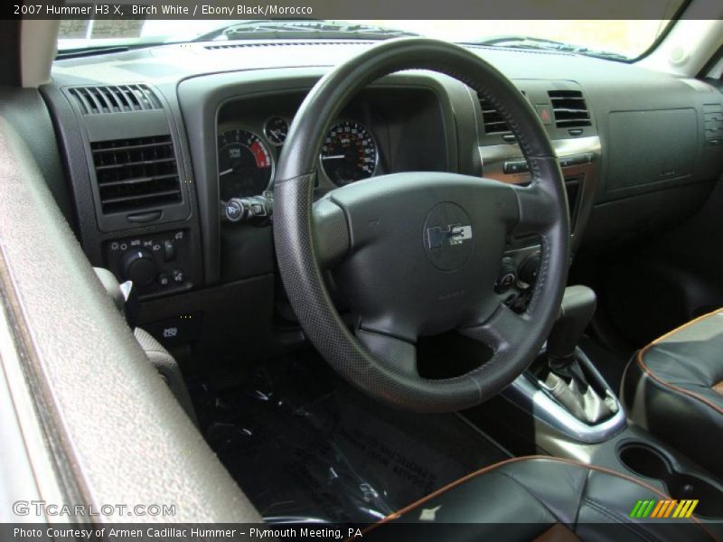 Birch White / Ebony Black/Morocco 2007 Hummer H3 X
