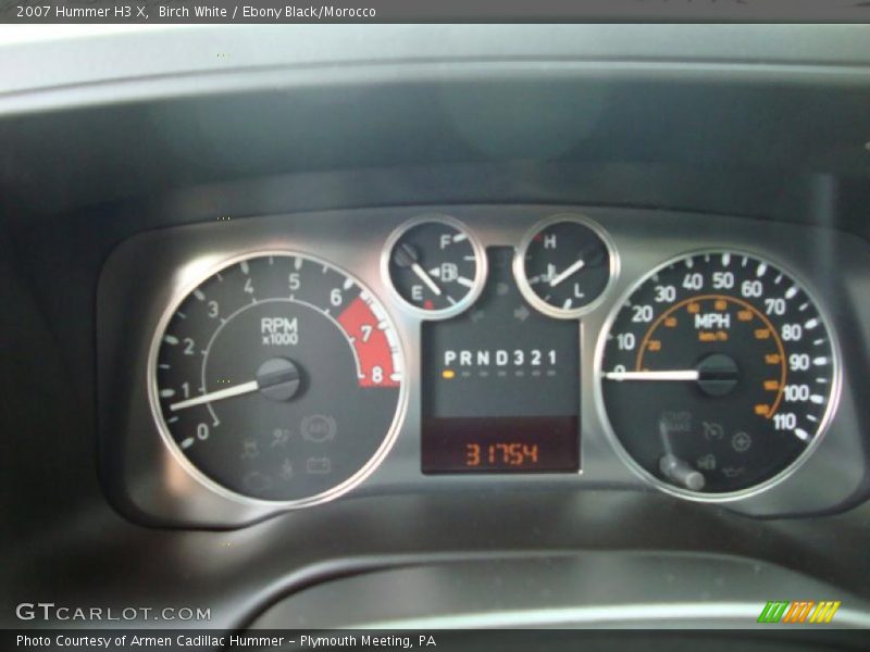 Birch White / Ebony Black/Morocco 2007 Hummer H3 X