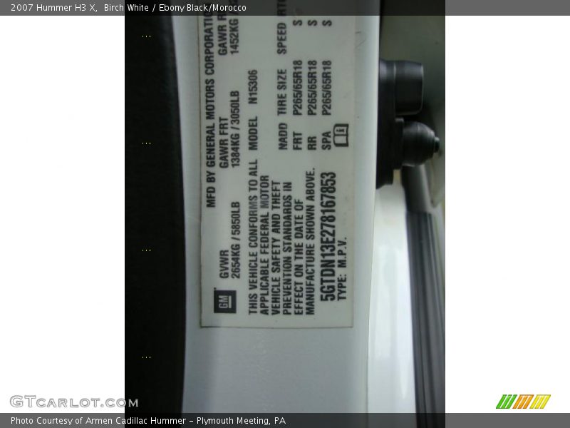 Birch White / Ebony Black/Morocco 2007 Hummer H3 X