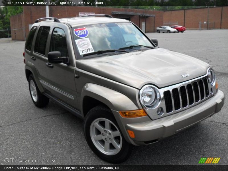 Light Khaki Metallic / Khaki 2007 Jeep Liberty Limited 4x4