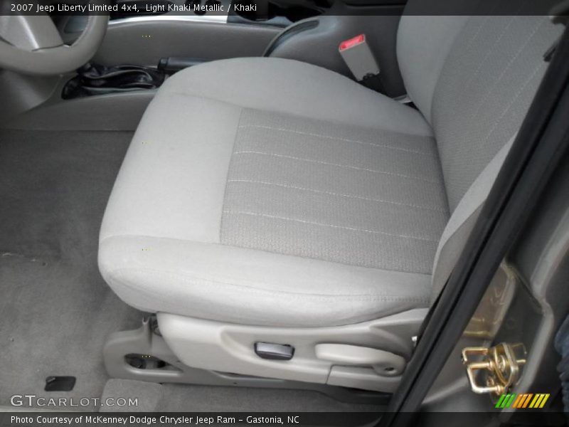 Light Khaki Metallic / Khaki 2007 Jeep Liberty Limited 4x4