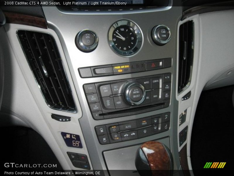Light Platinum / Light Titanium/Ebony 2008 Cadillac CTS 4 AWD Sedan