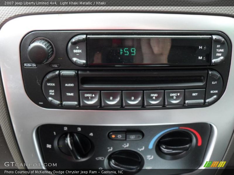 Light Khaki Metallic / Khaki 2007 Jeep Liberty Limited 4x4