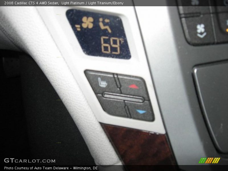 Light Platinum / Light Titanium/Ebony 2008 Cadillac CTS 4 AWD Sedan