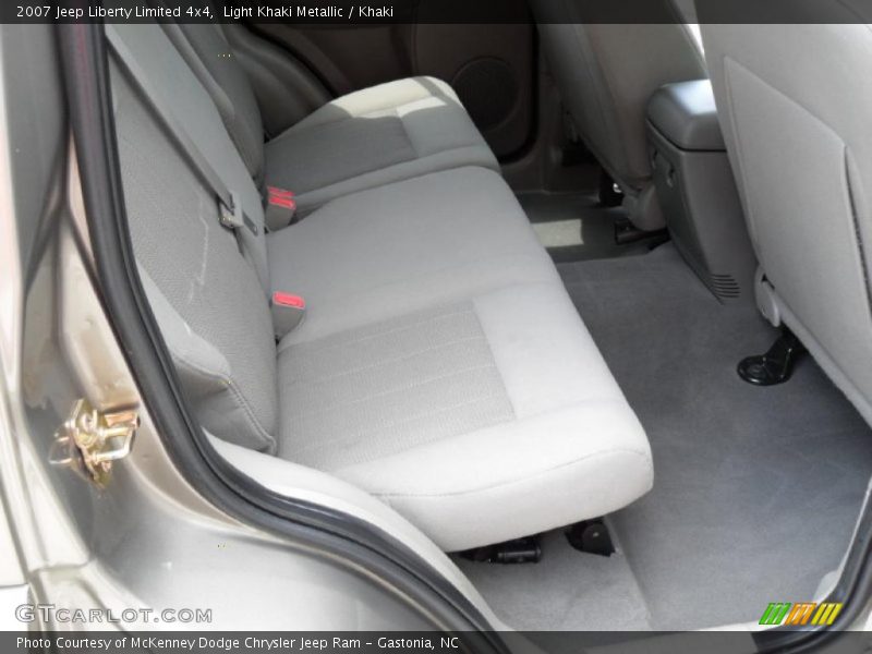 Light Khaki Metallic / Khaki 2007 Jeep Liberty Limited 4x4