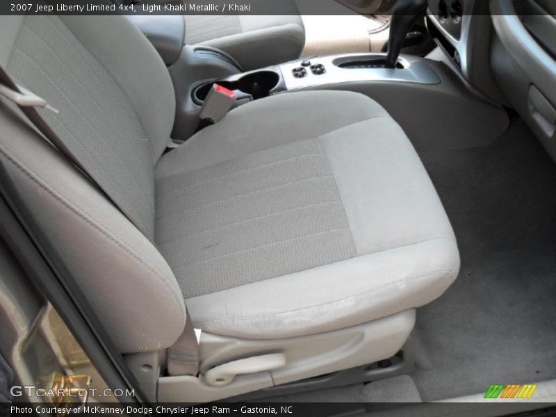 Light Khaki Metallic / Khaki 2007 Jeep Liberty Limited 4x4