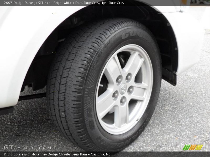 Bright White / Dark Slate Gray/Light Slate Gray 2007 Dodge Durango SLT 4x4