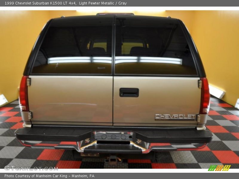 Light Pewter Metallic / Gray 1999 Chevrolet Suburban K1500 LT 4x4