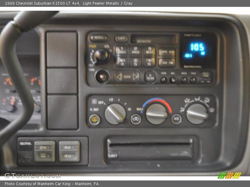 Light Pewter Metallic / Gray 1999 Chevrolet Suburban K1500 LT 4x4