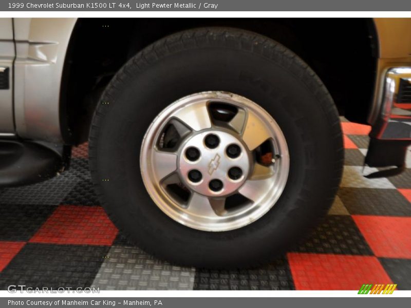 Light Pewter Metallic / Gray 1999 Chevrolet Suburban K1500 LT 4x4