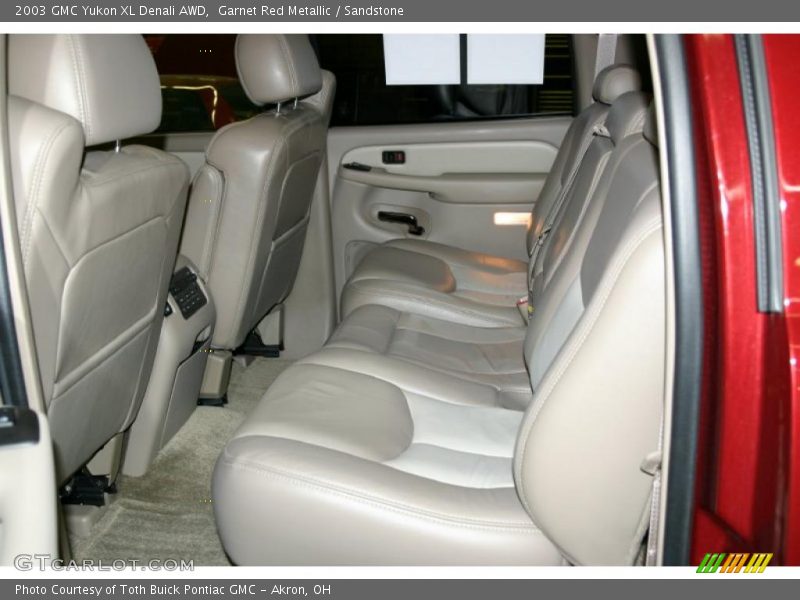 Garnet Red Metallic / Sandstone 2003 GMC Yukon XL Denali AWD