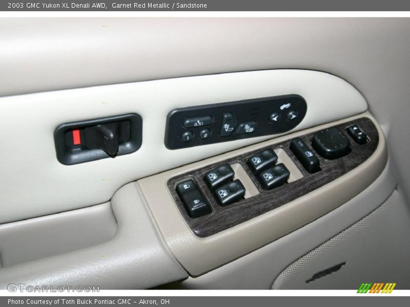 Garnet Red Metallic / Sandstone 2003 GMC Yukon XL Denali AWD