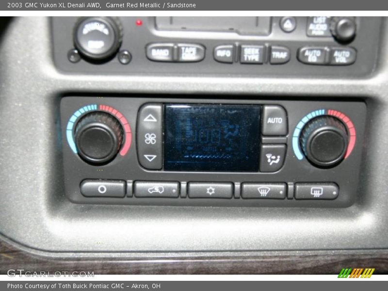 Garnet Red Metallic / Sandstone 2003 GMC Yukon XL Denali AWD