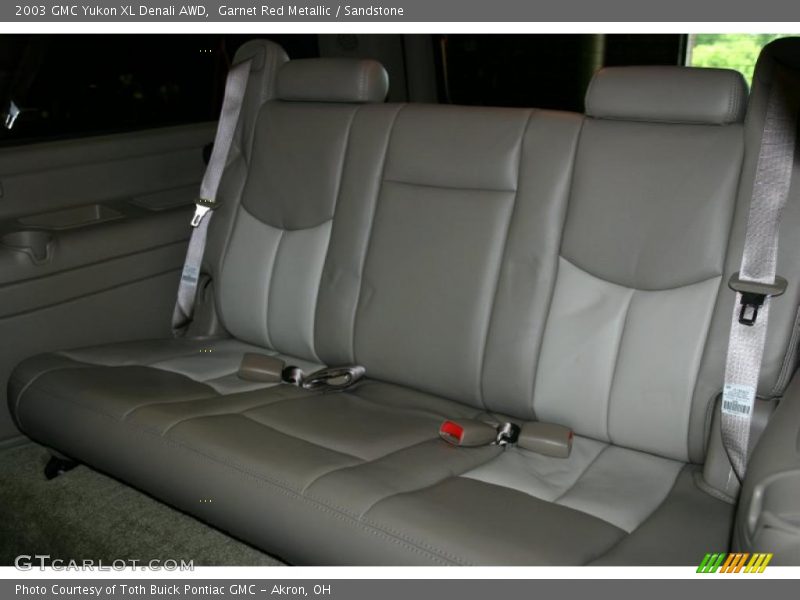 Garnet Red Metallic / Sandstone 2003 GMC Yukon XL Denali AWD