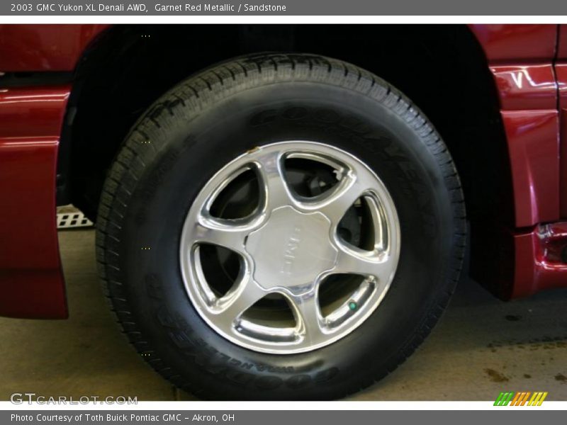 Garnet Red Metallic / Sandstone 2003 GMC Yukon XL Denali AWD