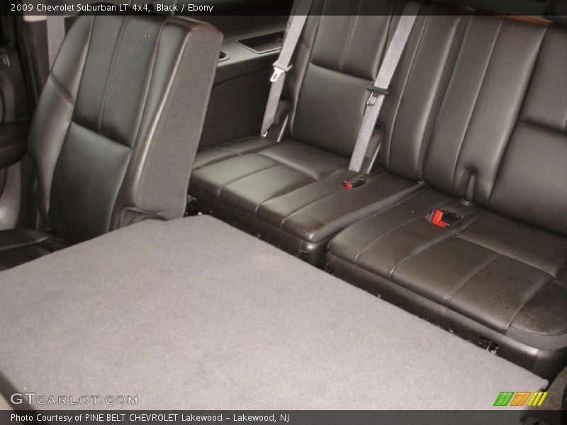 Black / Ebony 2009 Chevrolet Suburban LT 4x4