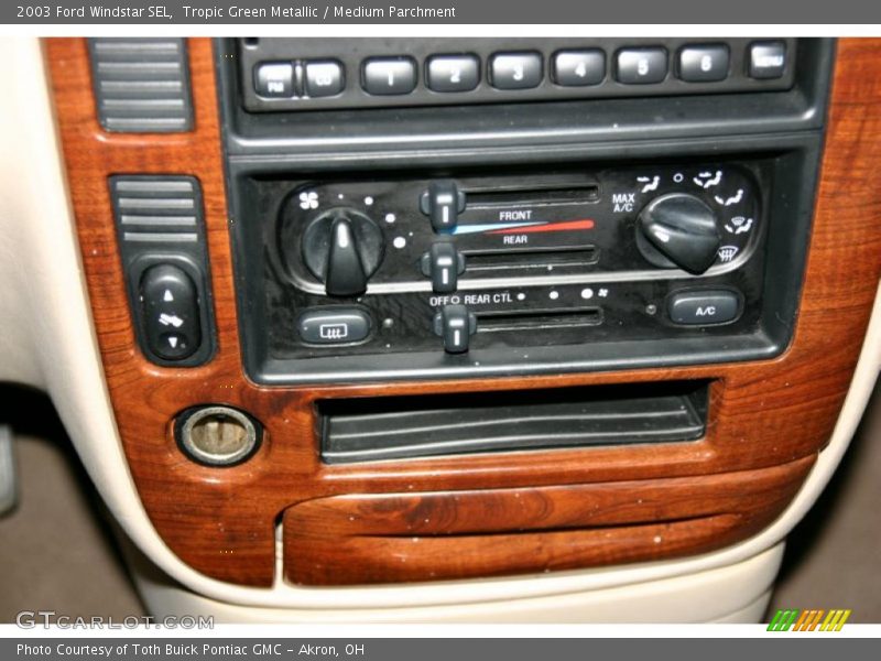 Tropic Green Metallic / Medium Parchment 2003 Ford Windstar SEL