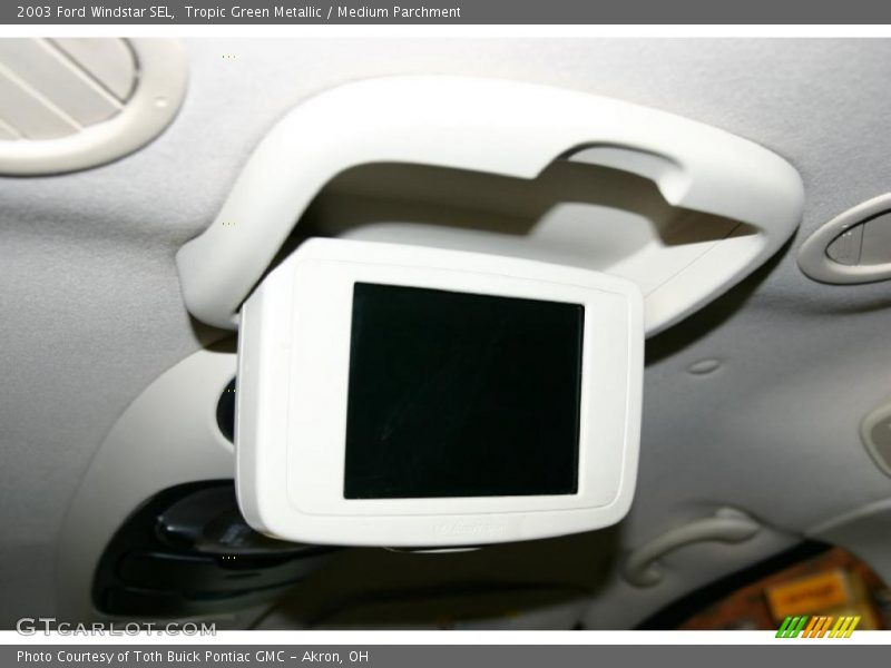Tropic Green Metallic / Medium Parchment 2003 Ford Windstar SEL