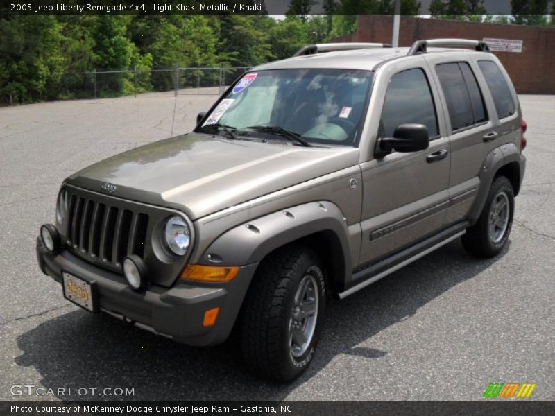 Light Khaki Metallic / Khaki 2005 Jeep Liberty Renegade 4x4