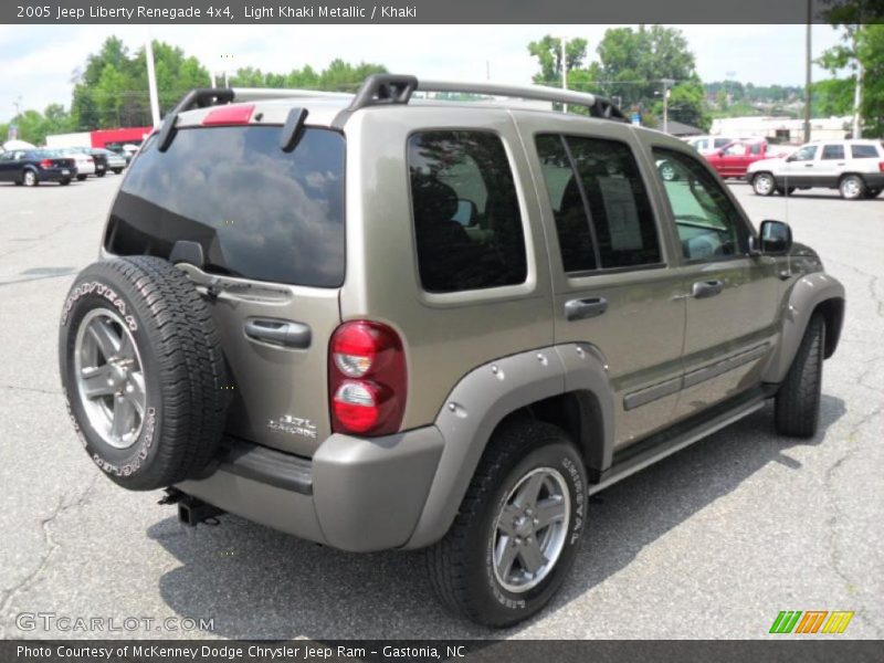 Light Khaki Metallic / Khaki 2005 Jeep Liberty Renegade 4x4