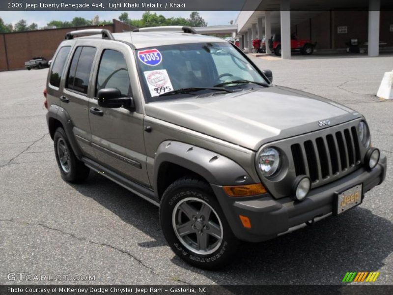 Light Khaki Metallic / Khaki 2005 Jeep Liberty Renegade 4x4