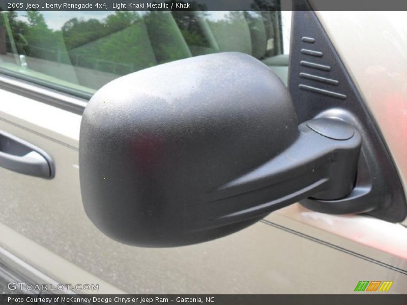 Light Khaki Metallic / Khaki 2005 Jeep Liberty Renegade 4x4