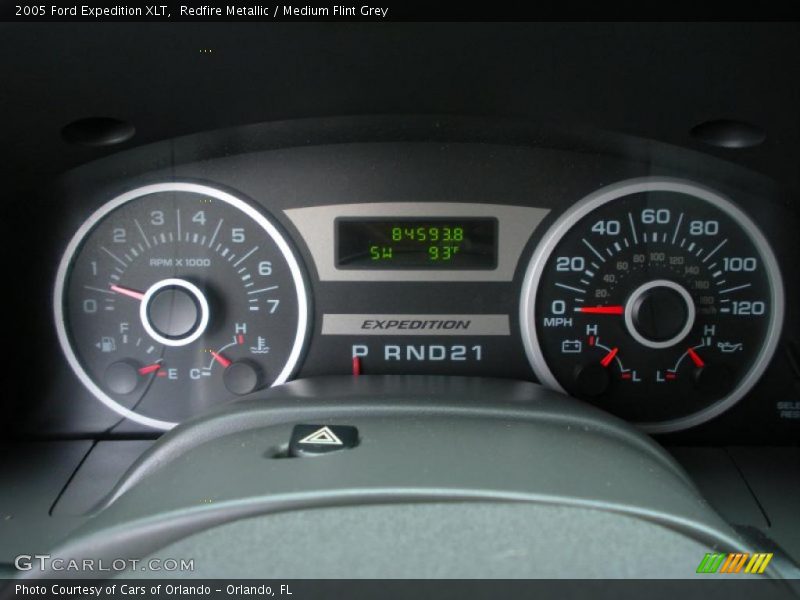 Redfire Metallic / Medium Flint Grey 2005 Ford Expedition XLT