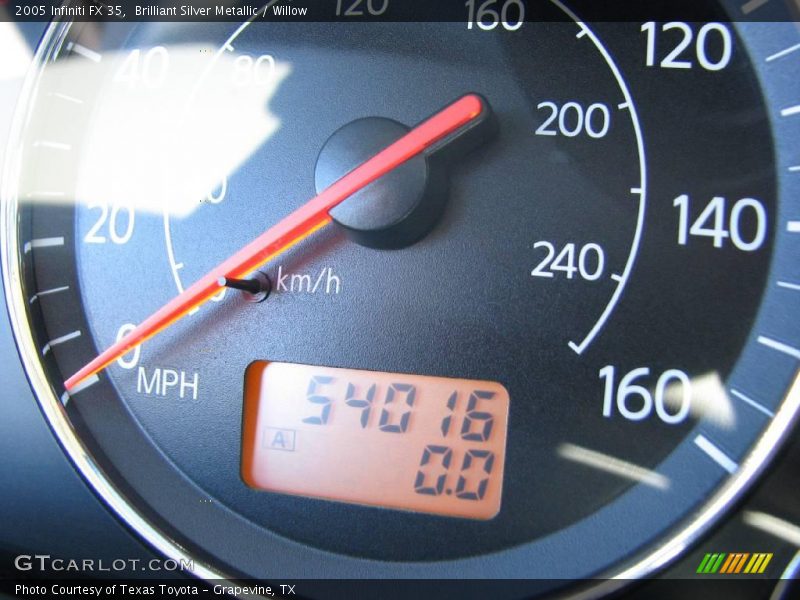 Brilliant Silver Metallic / Willow 2005 Infiniti FX 35