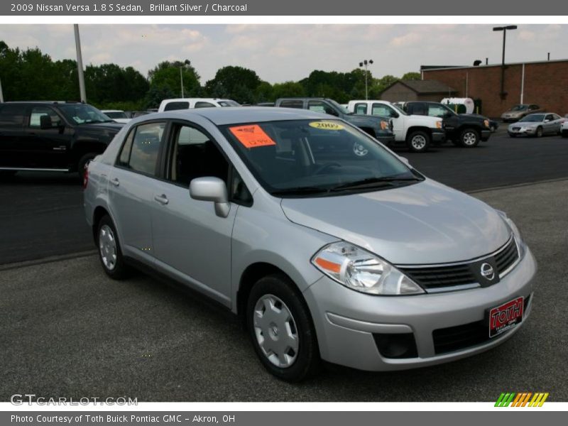 Brillant Silver / Charcoal 2009 Nissan Versa 1.8 S Sedan