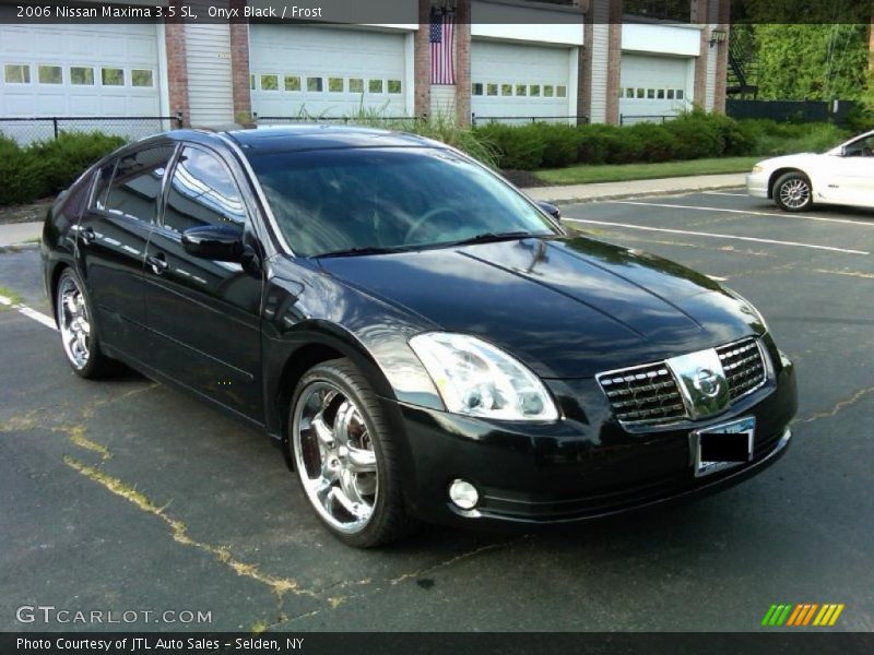 Onyx Black / Frost 2006 Nissan Maxima 3.5 SL