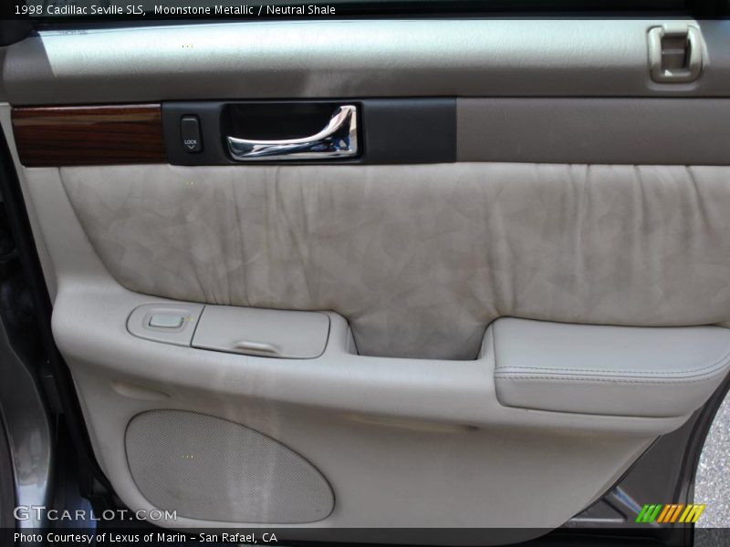 Moonstone Metallic / Neutral Shale 1998 Cadillac Seville SLS