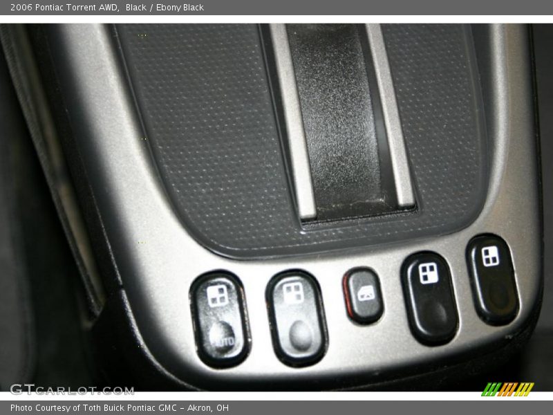 Black / Ebony Black 2006 Pontiac Torrent AWD