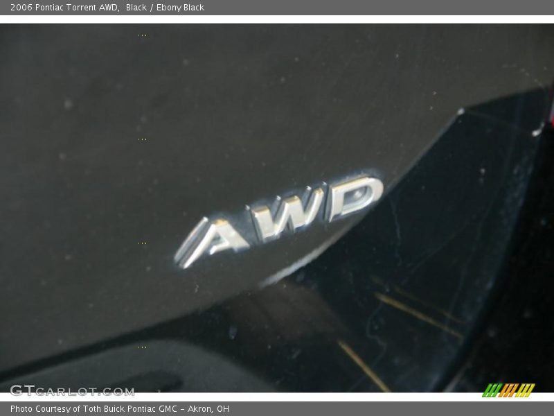 Black / Ebony Black 2006 Pontiac Torrent AWD
