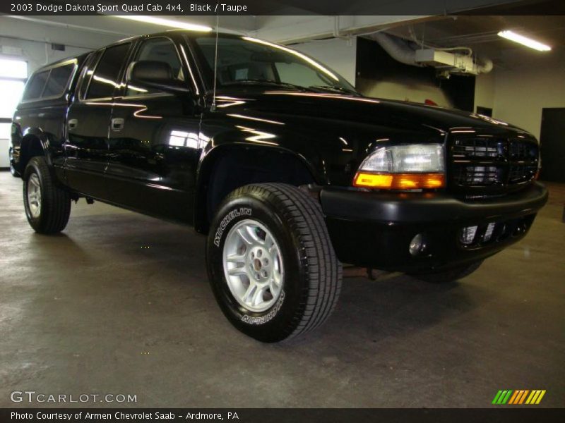 Black / Taupe 2003 Dodge Dakota Sport Quad Cab 4x4