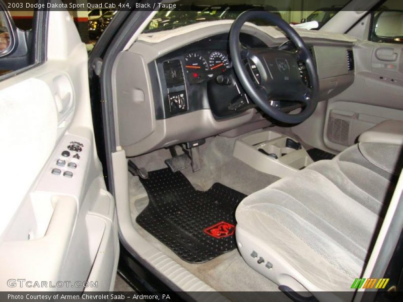 Black / Taupe 2003 Dodge Dakota Sport Quad Cab 4x4