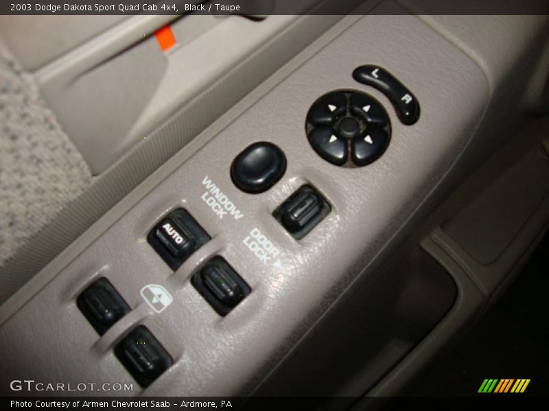 Black / Taupe 2003 Dodge Dakota Sport Quad Cab 4x4