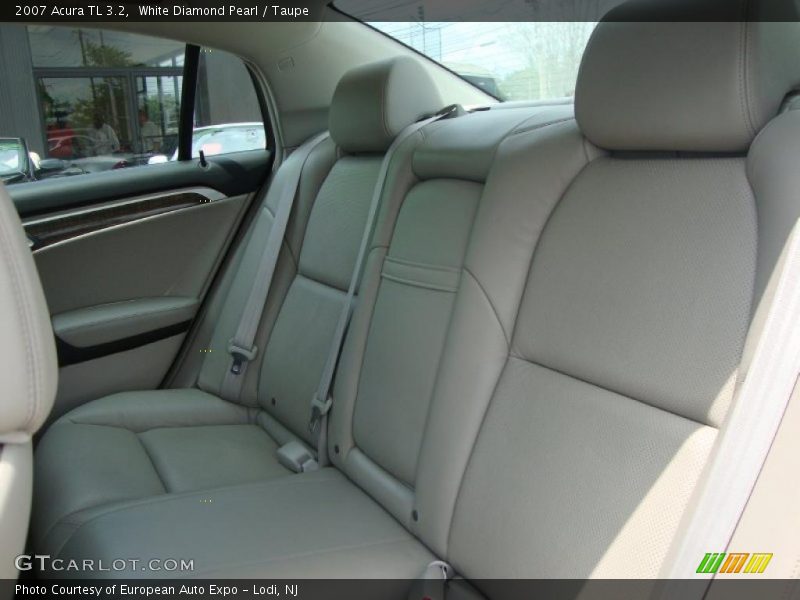 White Diamond Pearl / Taupe 2007 Acura TL 3.2