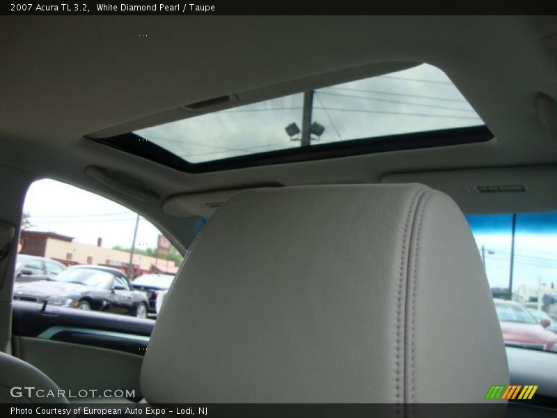 White Diamond Pearl / Taupe 2007 Acura TL 3.2