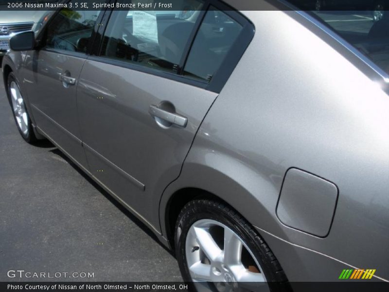 Spirited Bronze Pearl / Frost 2006 Nissan Maxima 3.5 SE