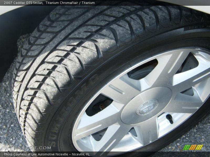 Titanium ChromaFlair / Titanium 2007 Cadillac DTS Sedan