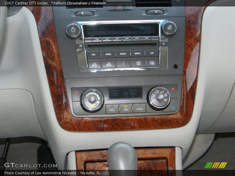 Titanium ChromaFlair / Titanium 2007 Cadillac DTS Sedan