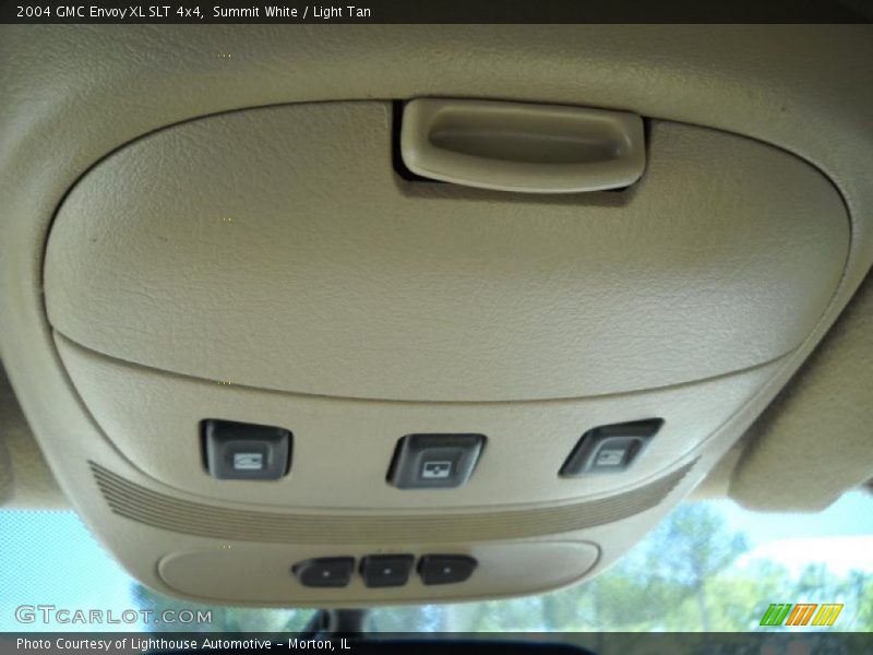 Summit White / Light Tan 2004 GMC Envoy XL SLT 4x4