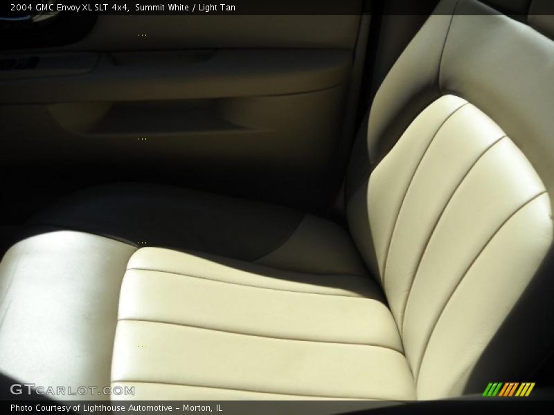 Summit White / Light Tan 2004 GMC Envoy XL SLT 4x4