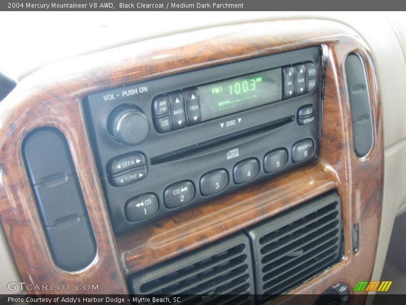 Black Clearcoat / Medium Dark Parchment 2004 Mercury Mountaineer V8 AWD