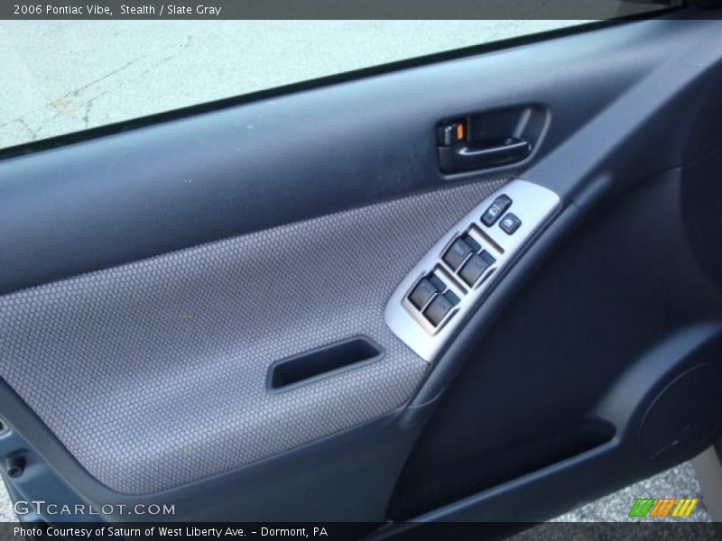 Stealth / Slate Gray 2006 Pontiac Vibe