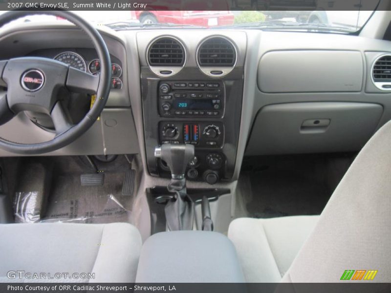 Summit White / Light Gray 2007 GMC Envoy SLE